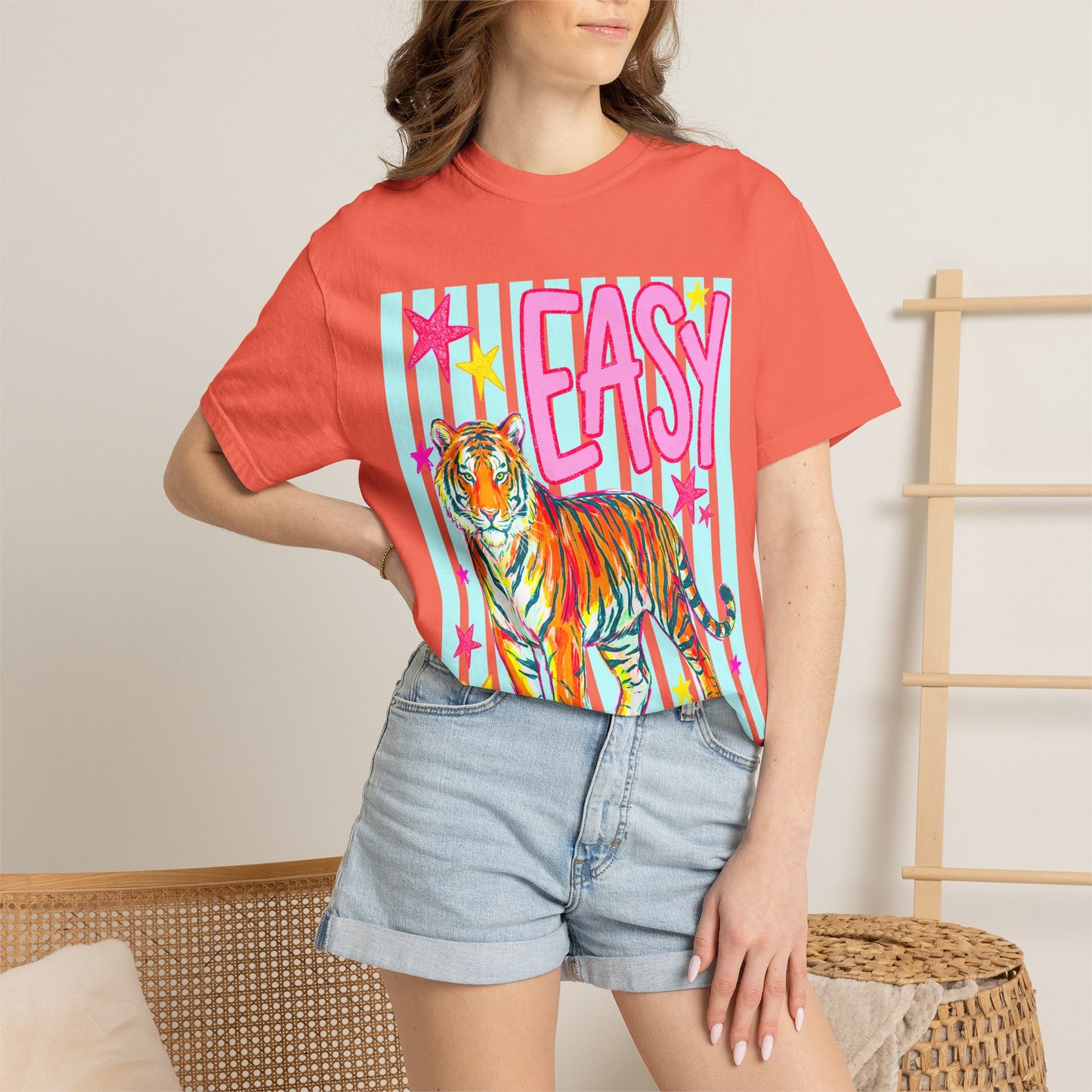Easy Tiger T‑Shirt — Colorful Retro Tiger Graphic Tee