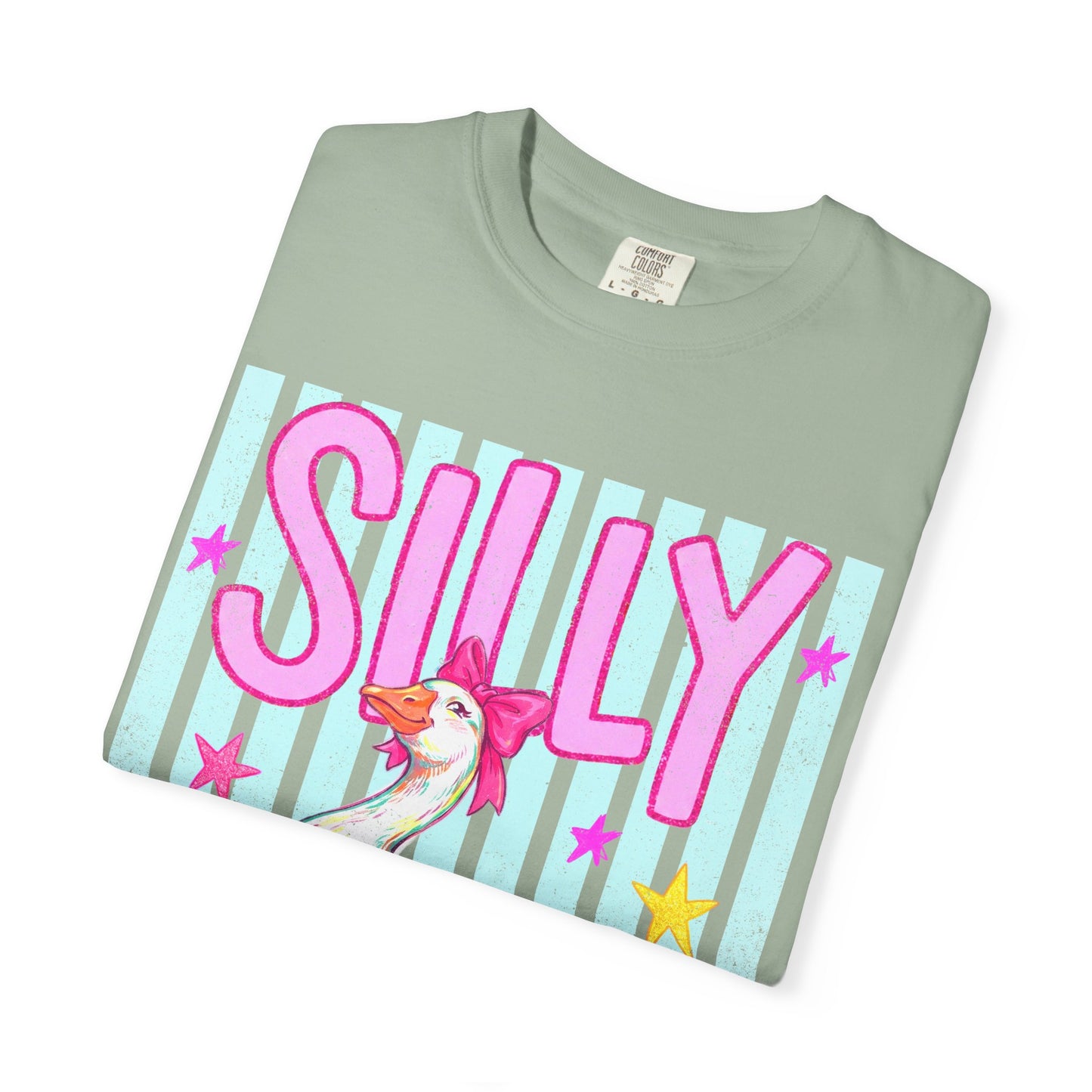 Silly Goose T-Shirt – Cute Retro Duck in Rain Boots Graphic Tee