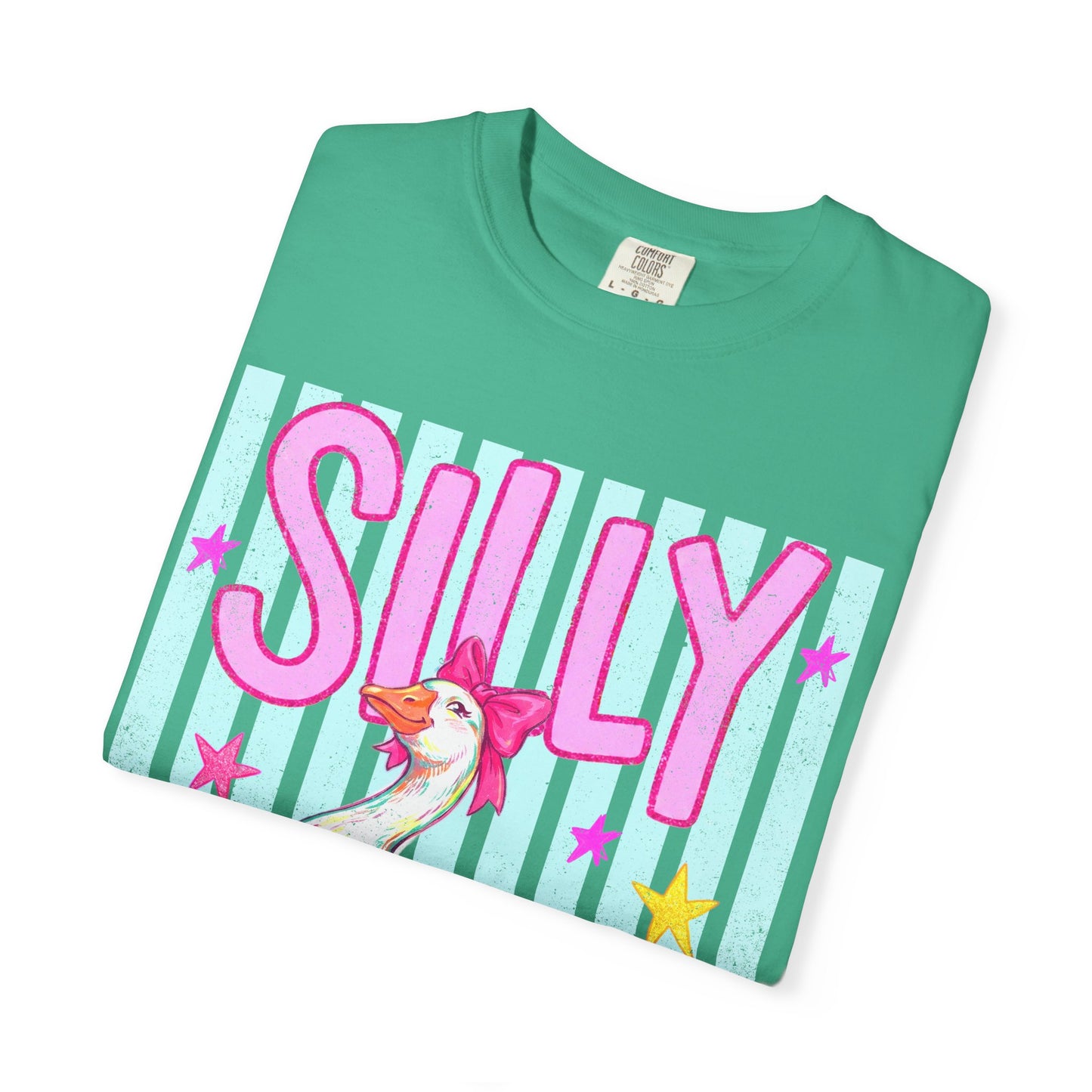 Silly Goose T-Shirt – Cute Retro Duck in Rain Boots Graphic Tee