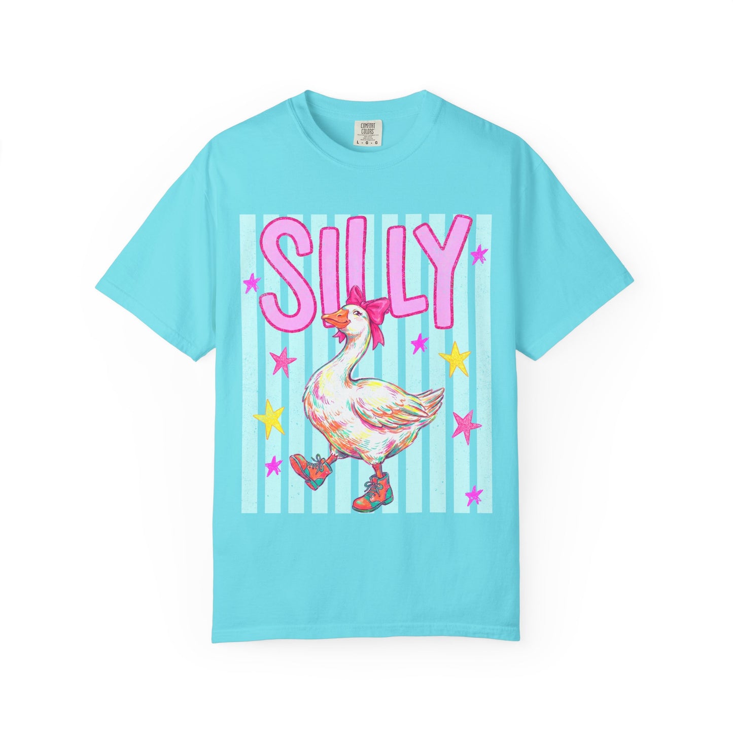 Silly Goose T-Shirt – Cute Retro Duck in Rain Boots Graphic Tee