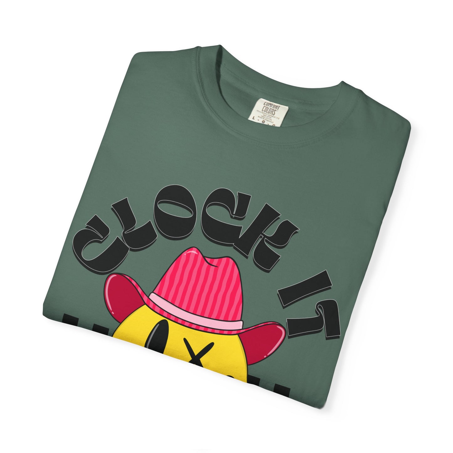 Clock It Graphic Tee for Casual Vibes