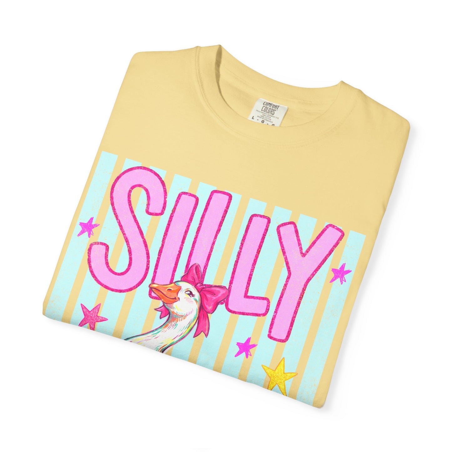 Silly Goose T-Shirt – Cute Retro Duck in Rain Boots Graphic Tee
