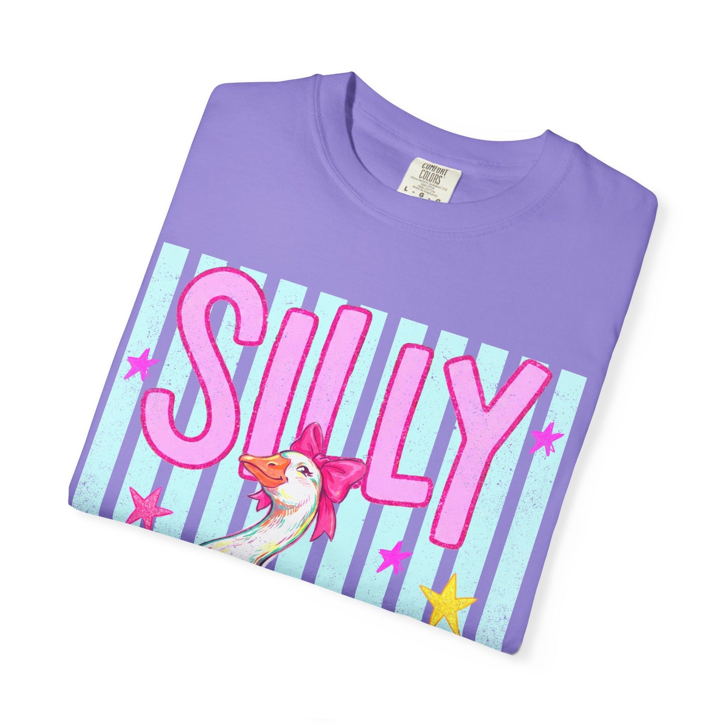 Silly Goose T-Shirt – Cute Retro Duck in Rain Boots Graphic Tee