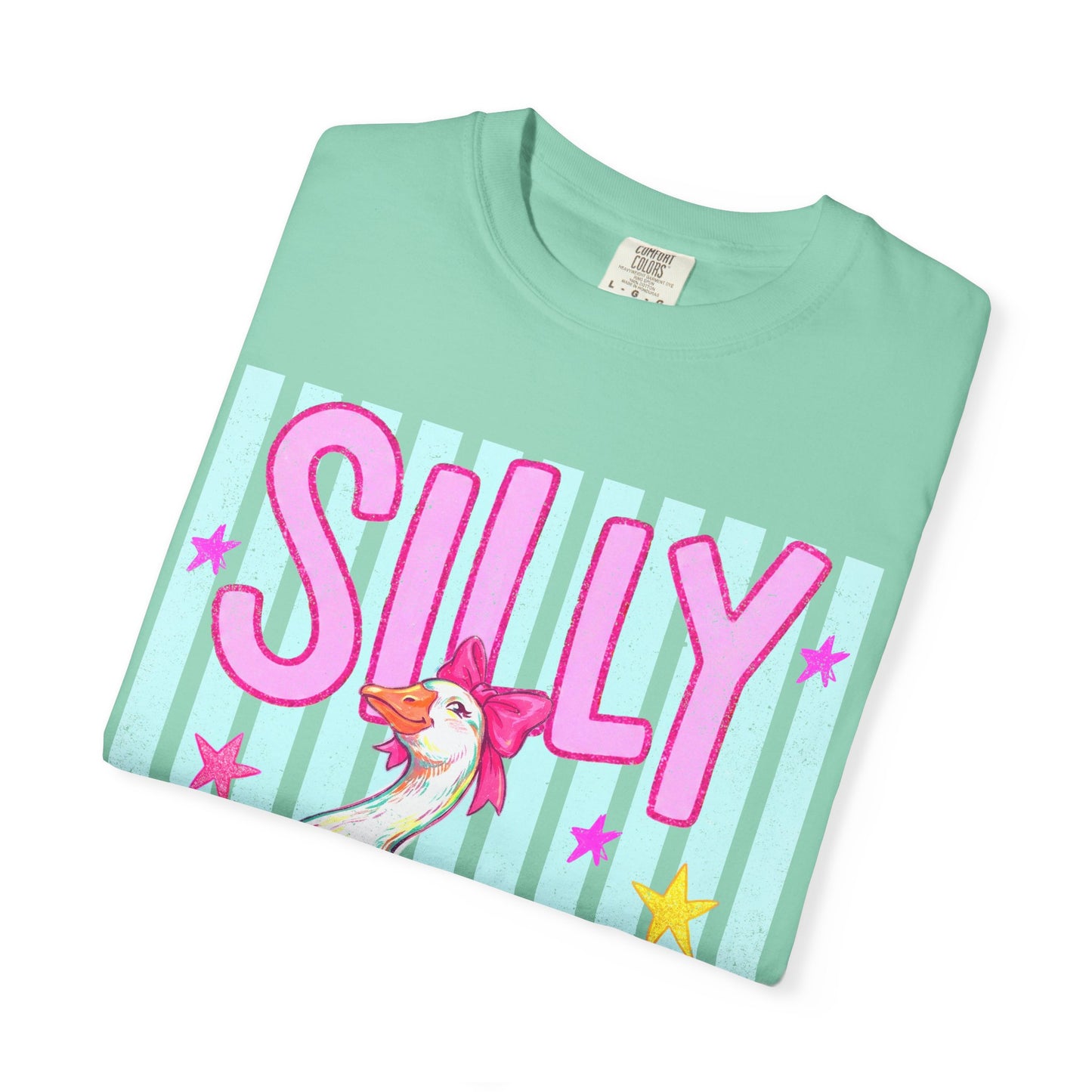 Silly Goose T-Shirt – Cute Retro Duck in Rain Boots Graphic Tee