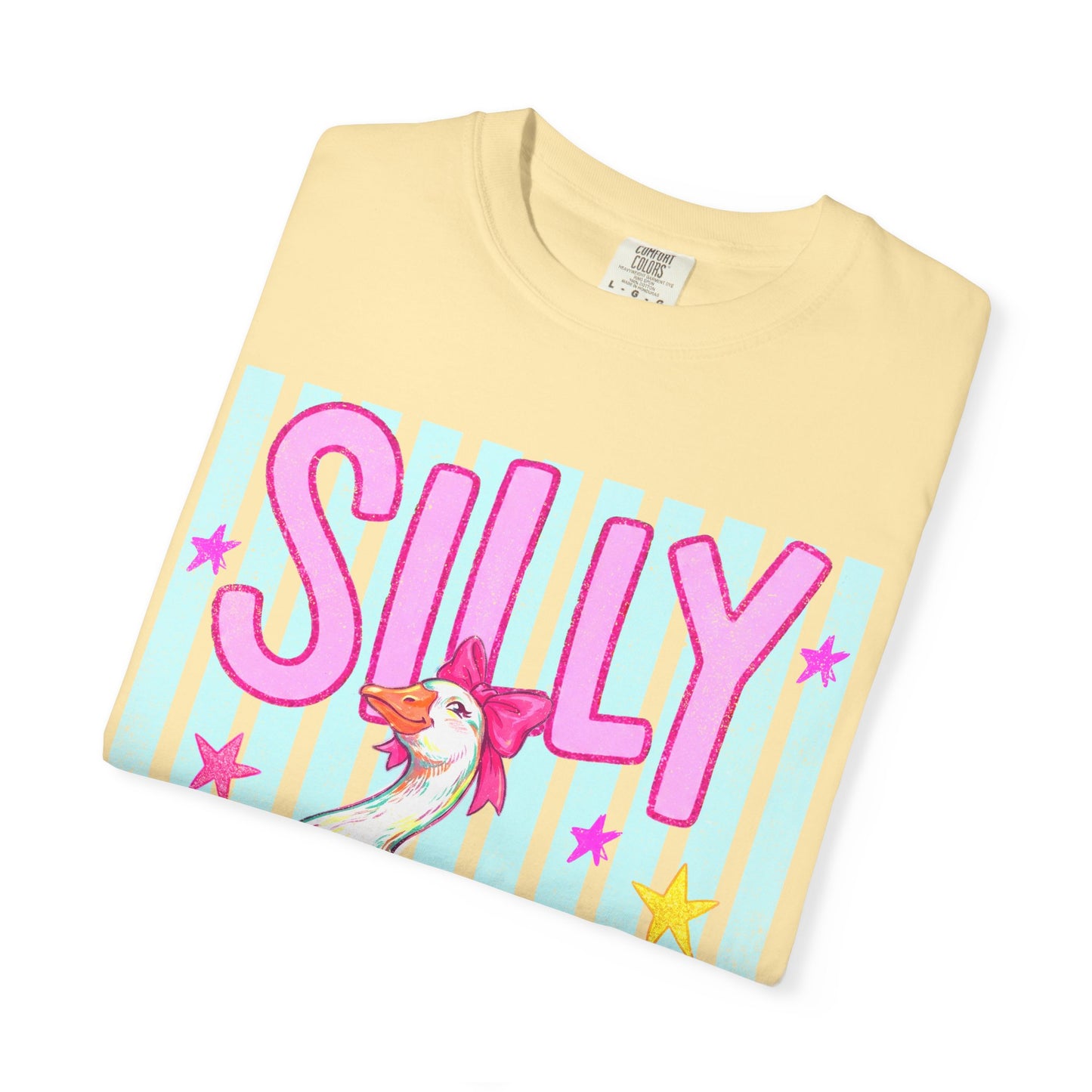 Silly Goose T-Shirt – Cute Retro Duck in Rain Boots Graphic Tee